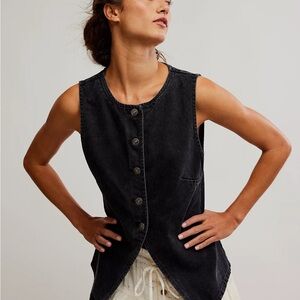 Free People NWT Sleeveless Button-Front Black Denim Vest